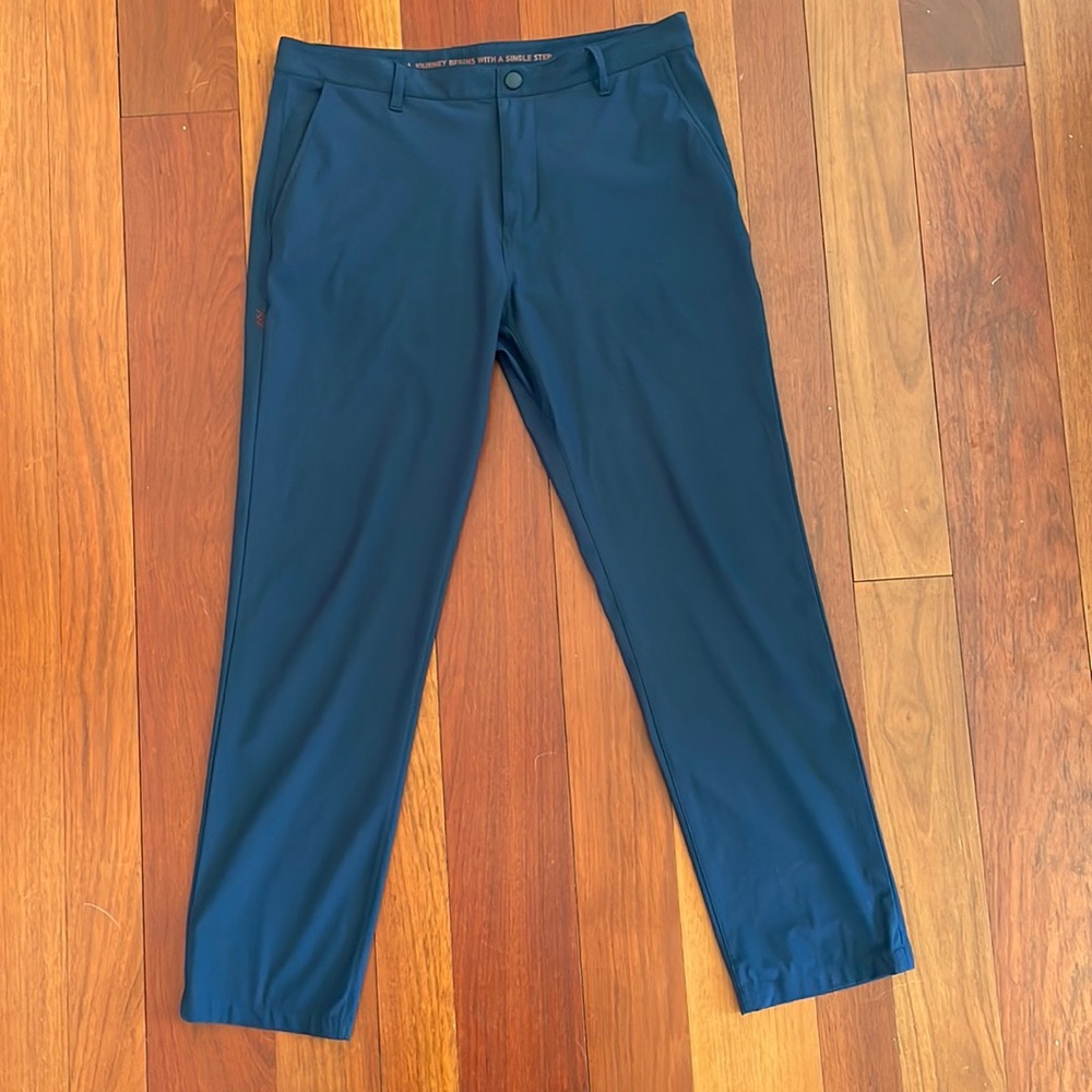 Rhone Commuter — Navy Blue — 34” waist x 30” inseam
